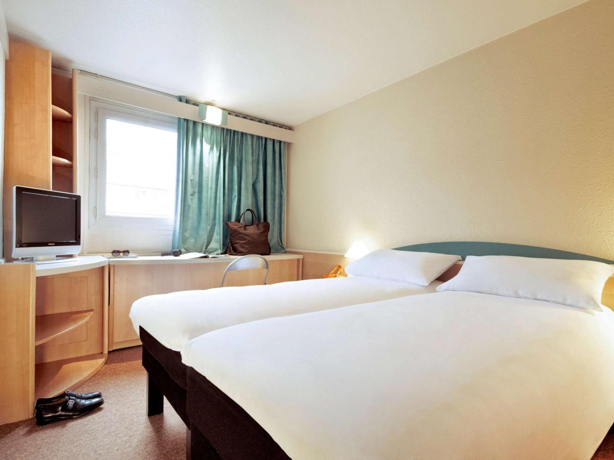 Ibis Centrum Hotel 3*